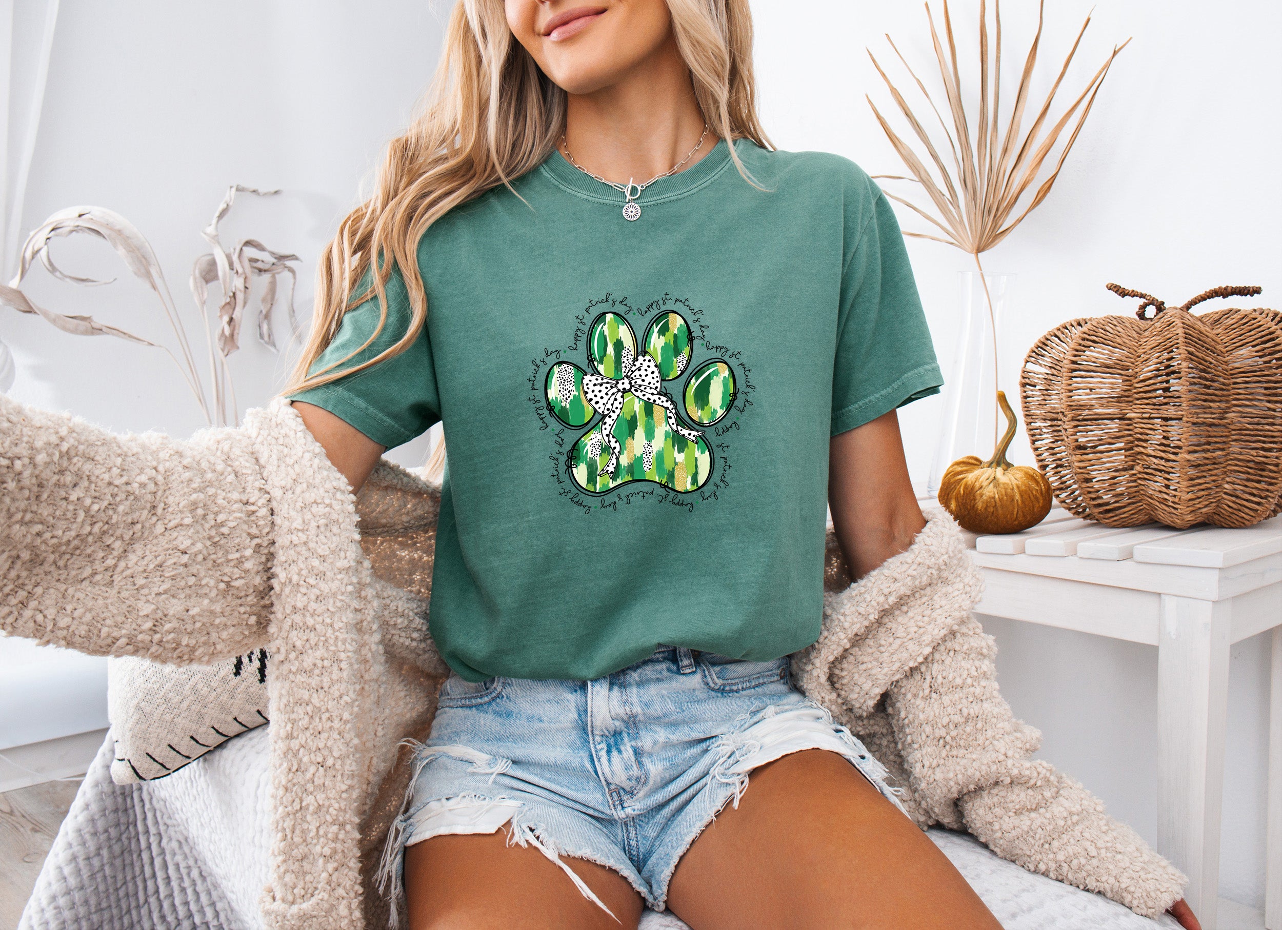 Dog Paw Saint Patrick Shamrock Clover Comfort Colors T Shirt