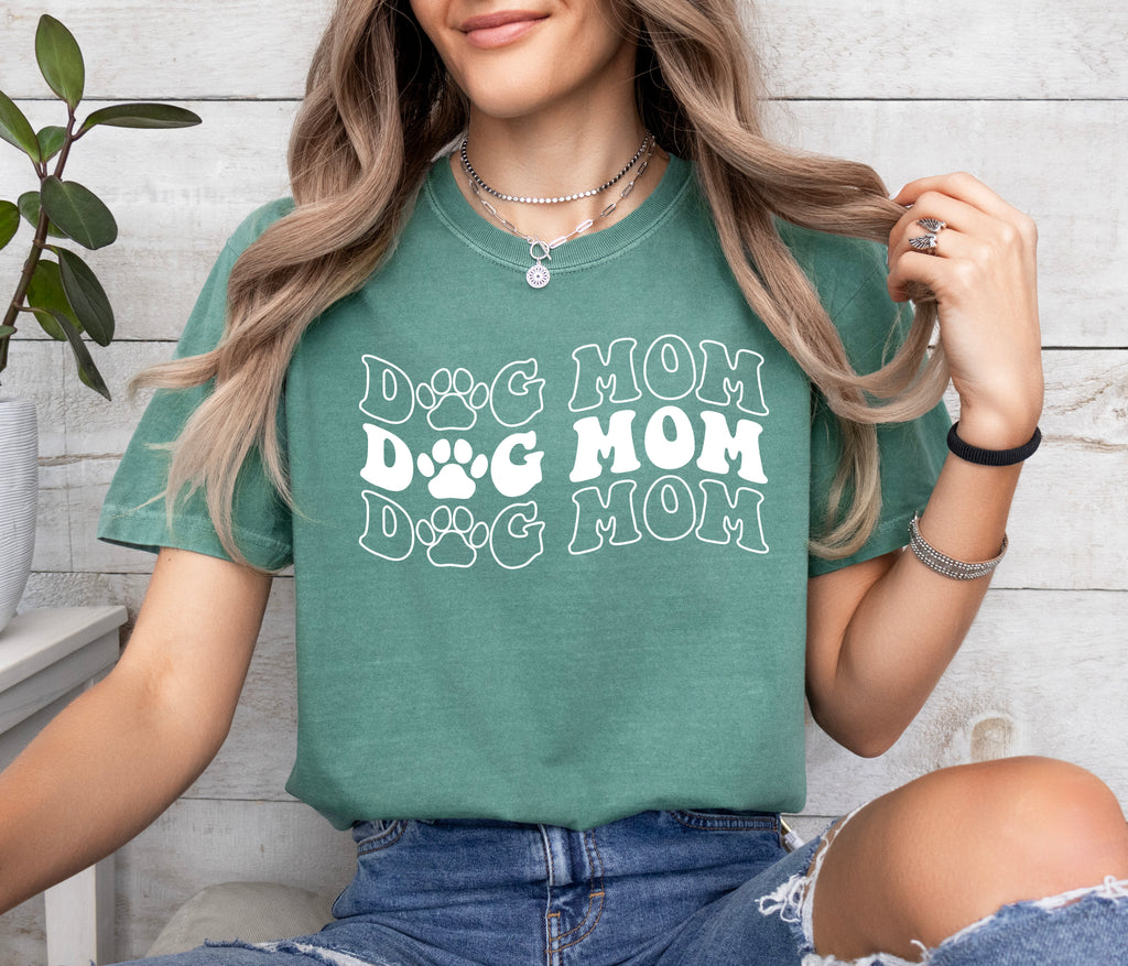 Dog Mom Comfort Colors T Shirt (Groovy Font)