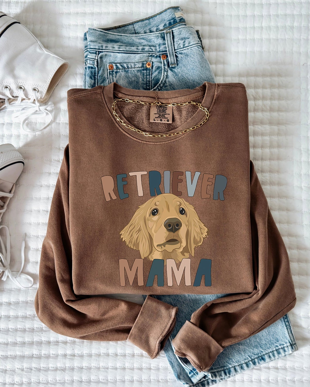Golden Retriever Dog Mom Fall Garment Dyed Comfort Colors Sweatshirt