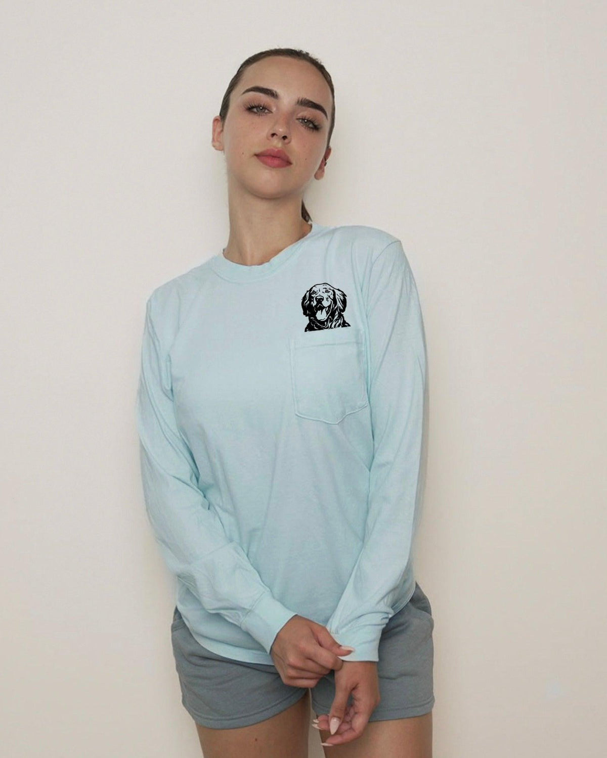 Golden Retriever Dog Mom Pocket Comfort Colors Long Sleeve Shirt
