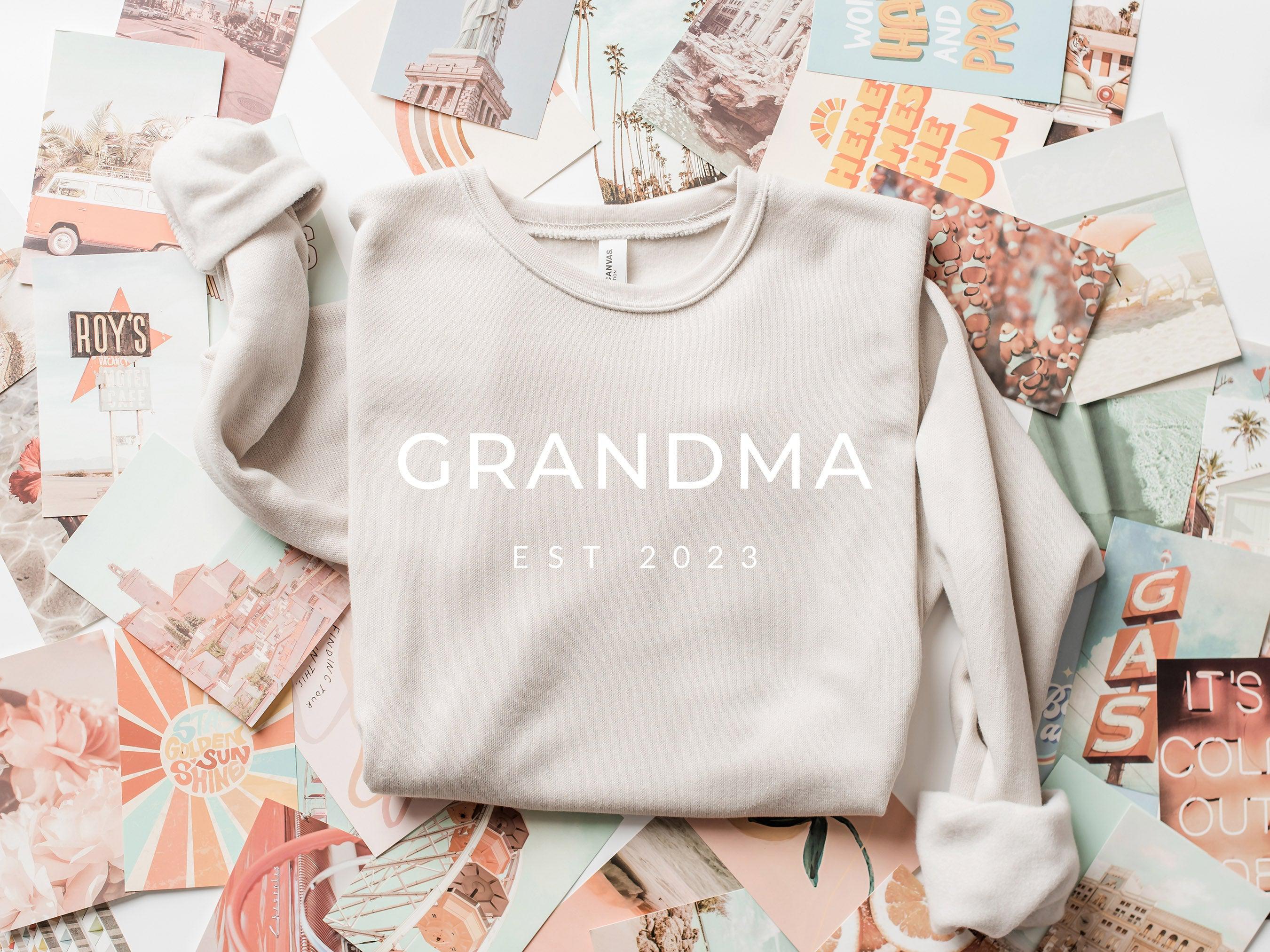 Grandma Custom Est 2024 Sponge Fleece Sweatshirt (Mont font)