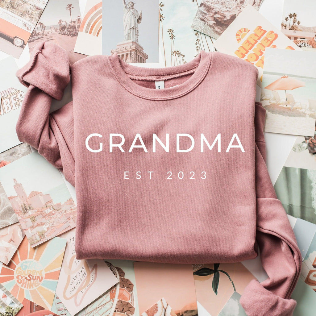 Grandma Custom Est 2024 Sponge Fleece Sweatshirt (Mont font)