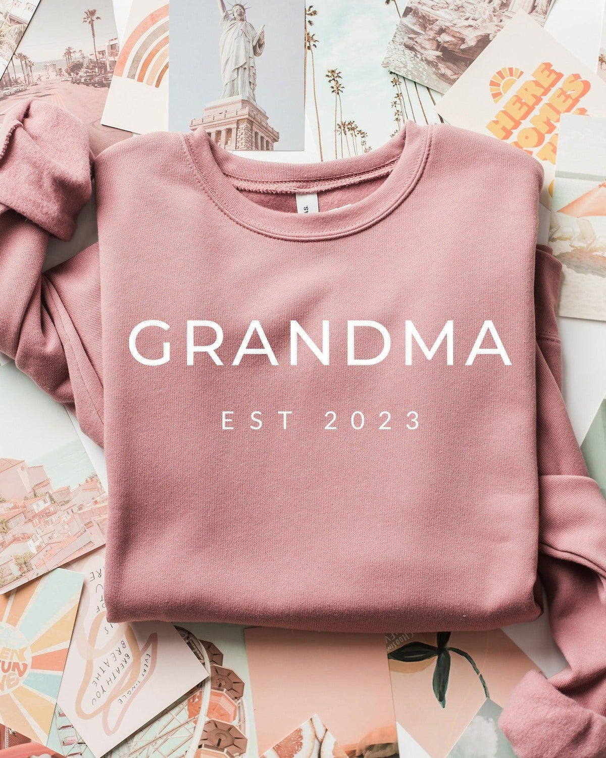 Grandma Custom Est 2024 Sponge Fleece Sweatshirt (Mont font)
