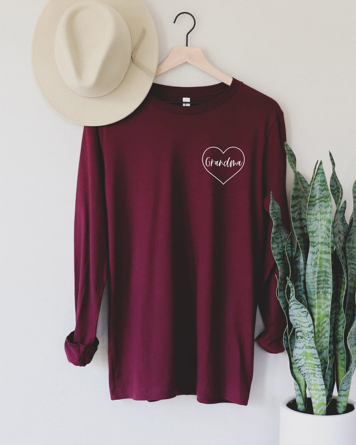 Grandma Long Sleeve Tshirt | Mother's day (Heart Around)