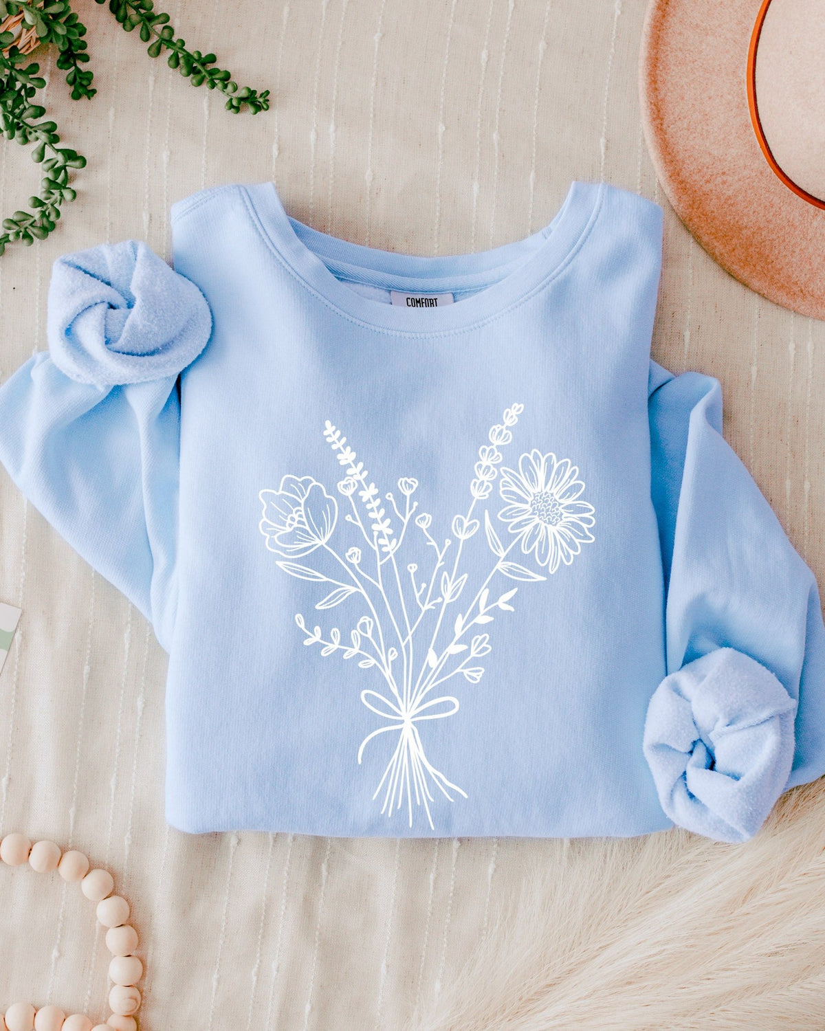 Botanical Floral Bouquet Comfort Colors Sweatshirt, Wildflower Gift for Women