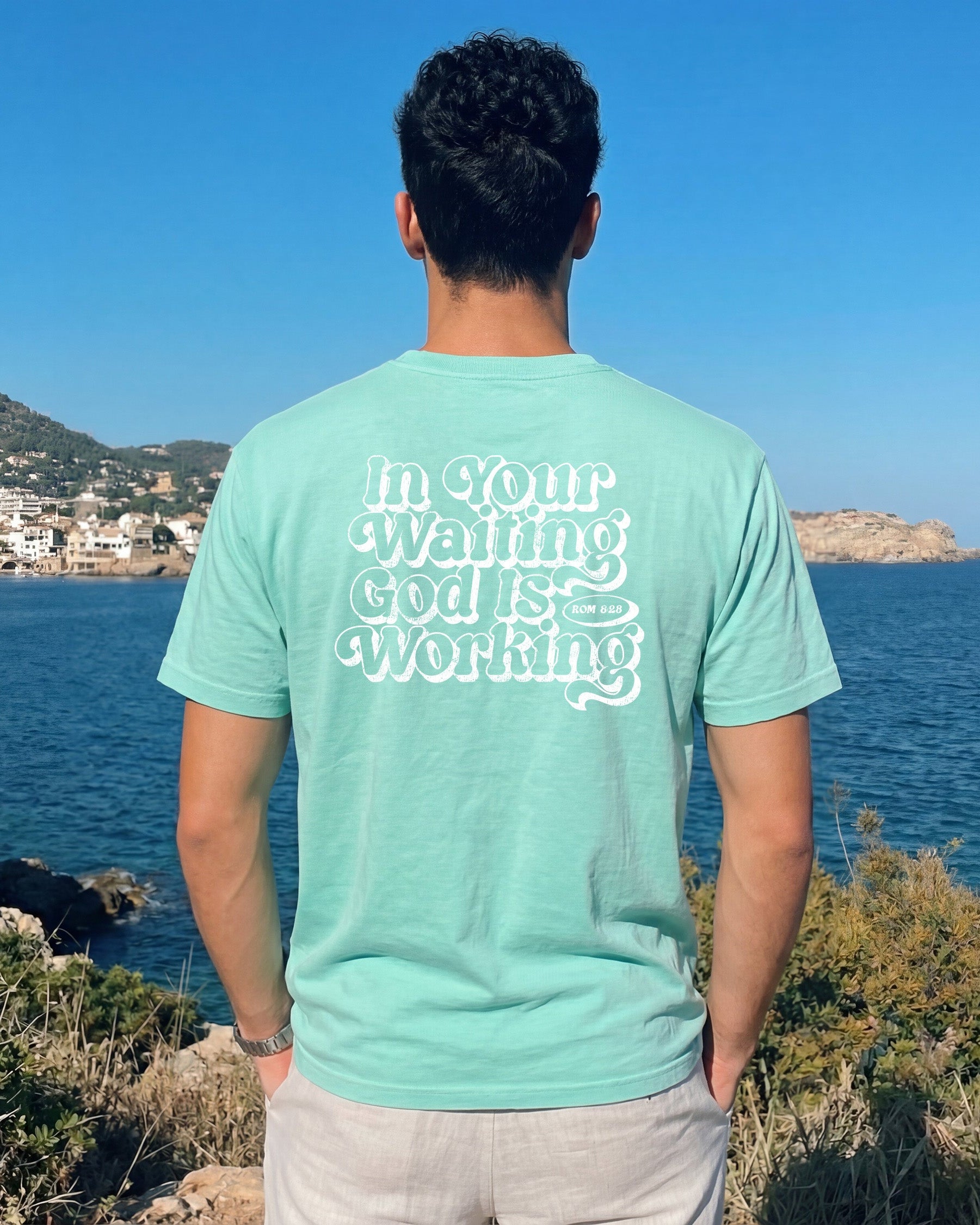 In the waiting God is working Comfort Colors T Shirt Religious Jesus Bible (Outlined Groovy)