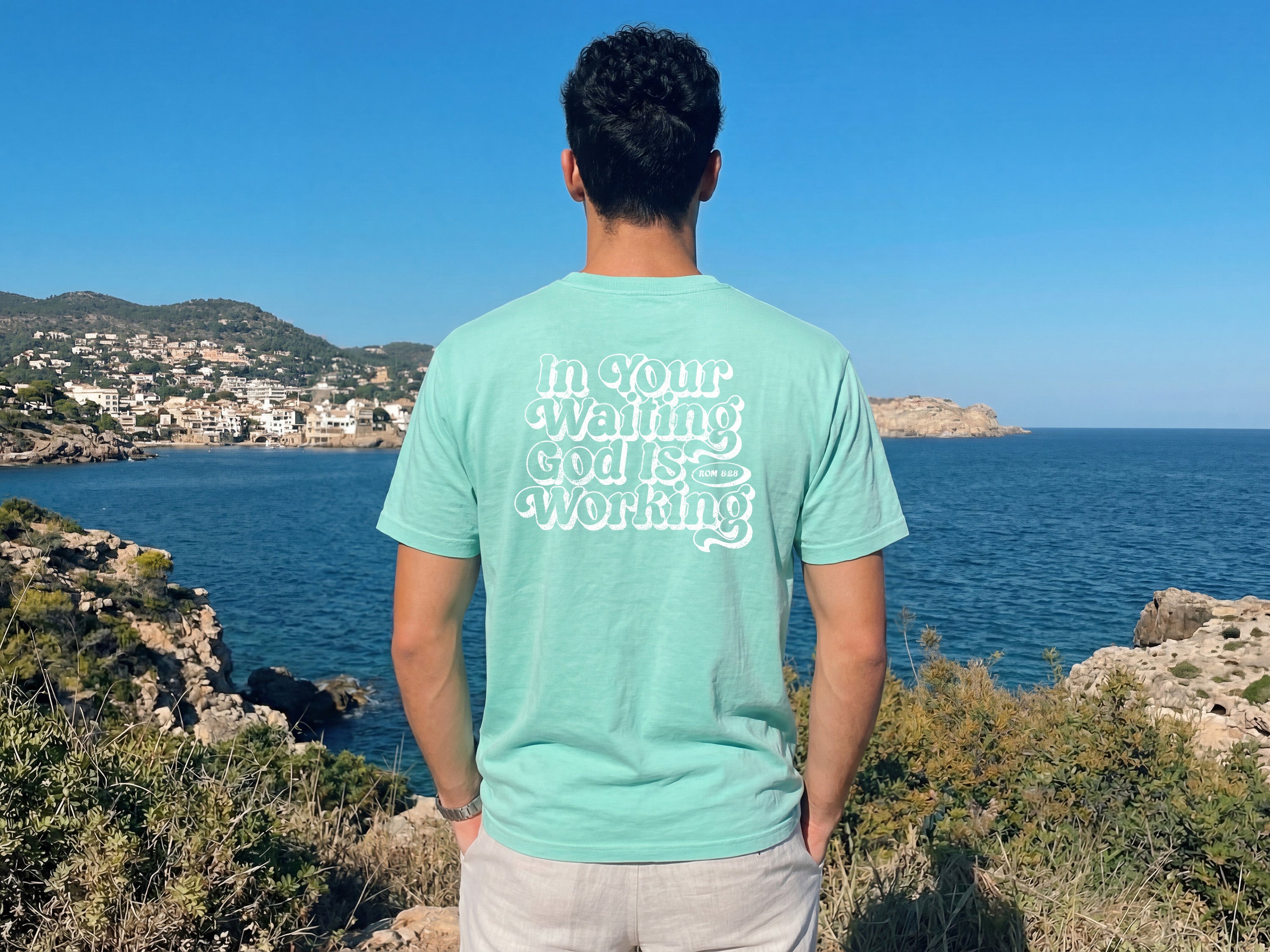 In the waiting God is working Comfort Colors T Shirt Religious Jesus Bible (Outlined Groovy)