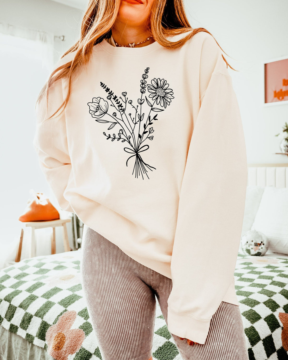 Botanical Floral Bouquet Comfort Colors Sweatshirt, Wildflower Gift for Women