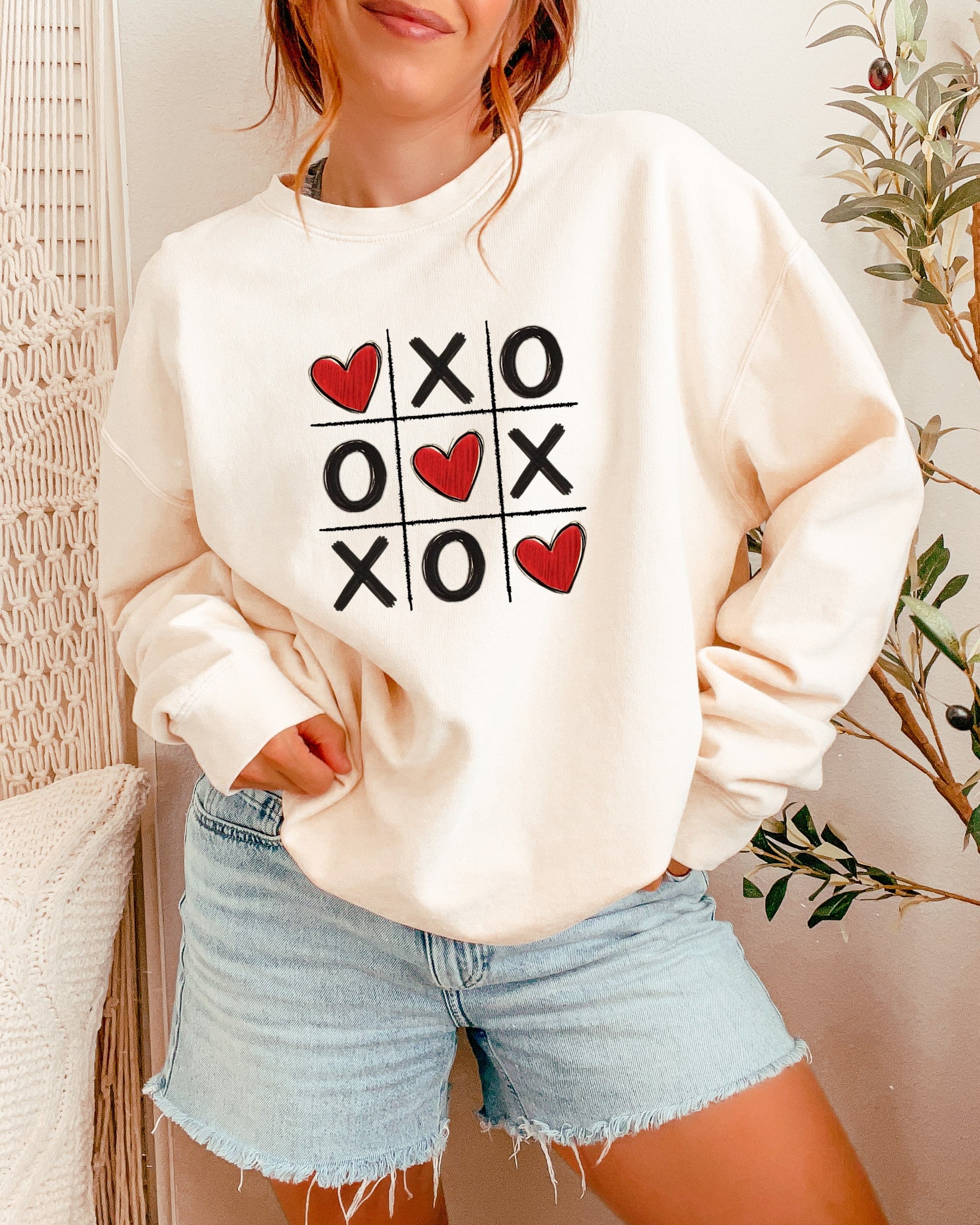 XOXO Valentine's Day Garment Dyed Comfort Colors Sweatshirt