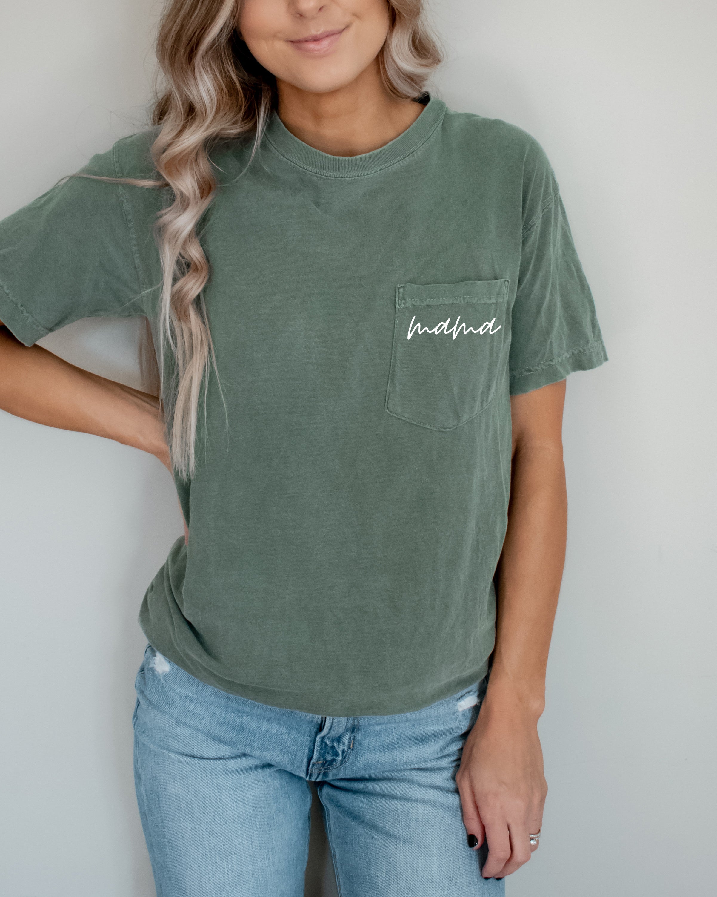 Mama Comfort Colors Pocket T Shirt (Cursive 1)
