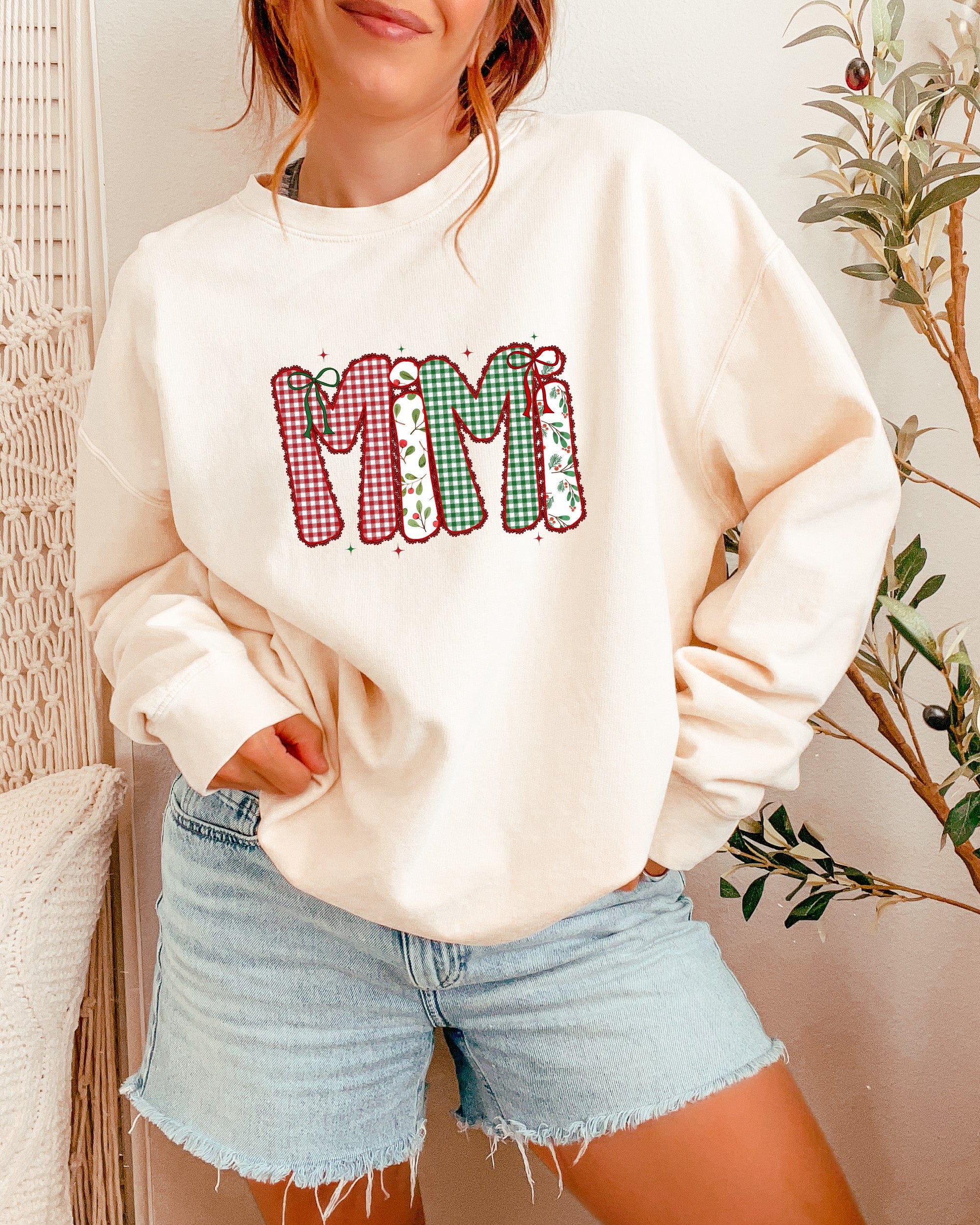 Mimi Christmas Theme Grandma Garment Dyed Comfort Colors Sweatshirt
