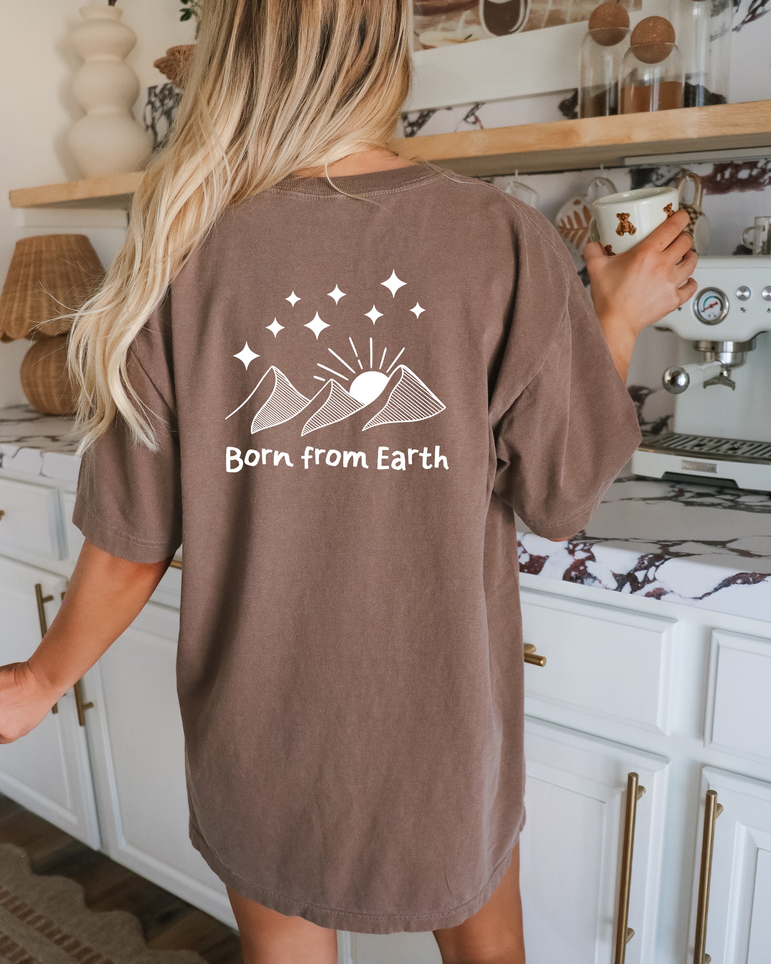 Born from Earth Wild Sun Lake Comfort Colors Pocket T-Shirt – Nature Camping Outdoor Graphic Tee