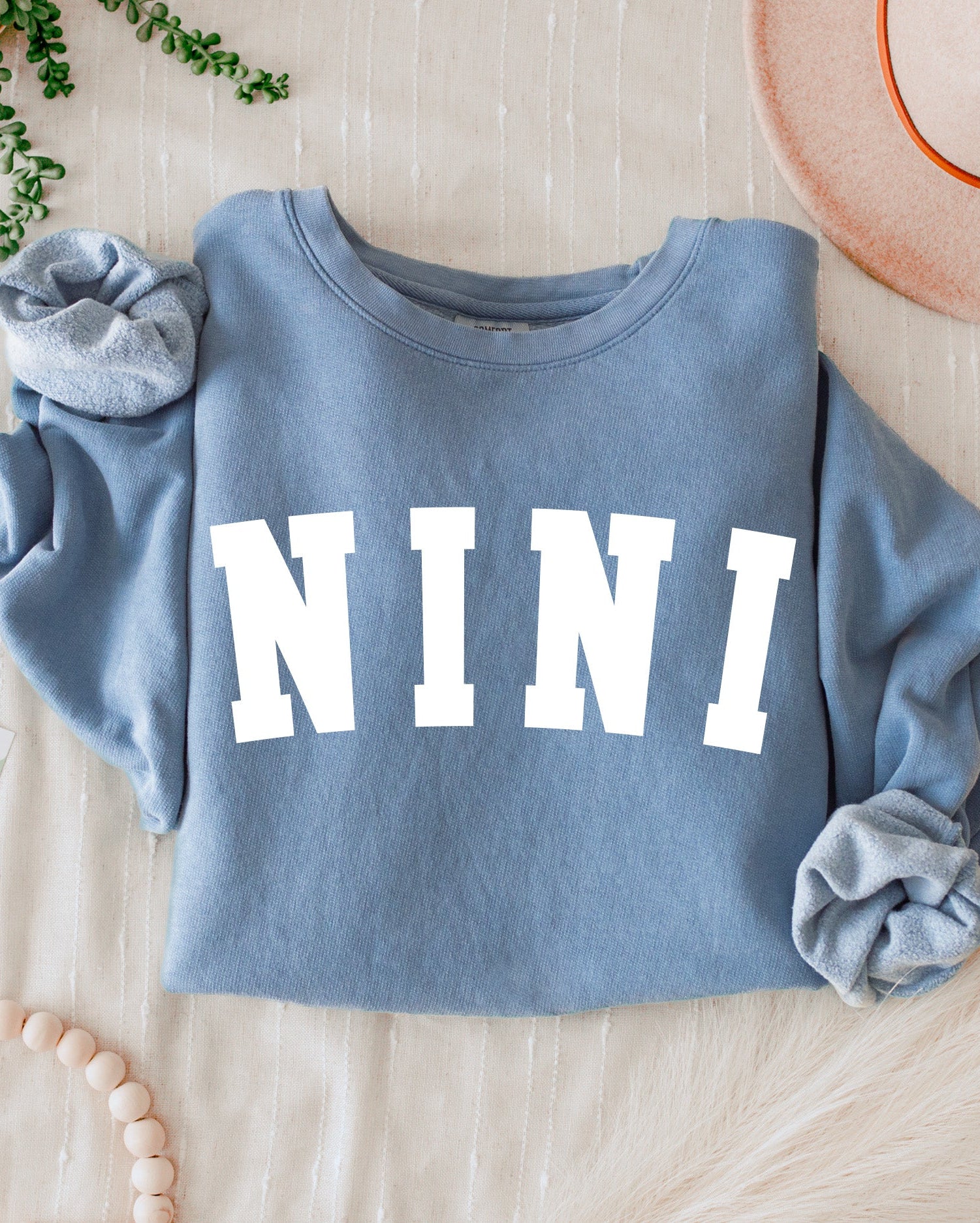 Nini Grandma Garment Dyed Comfort Colors Sweatshirt