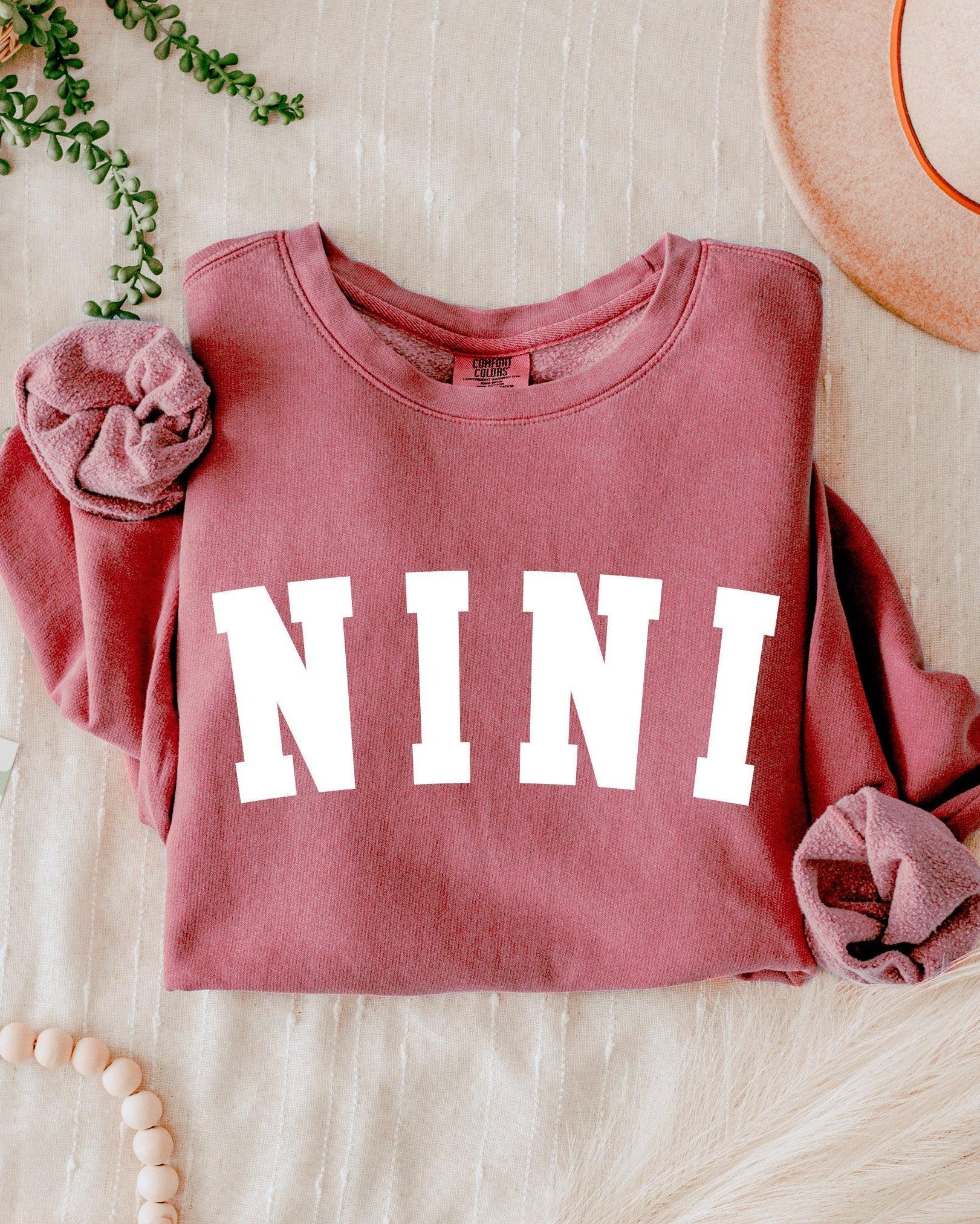 Nini Grandma Garment Dyed Comfort Colors Sweatshirt