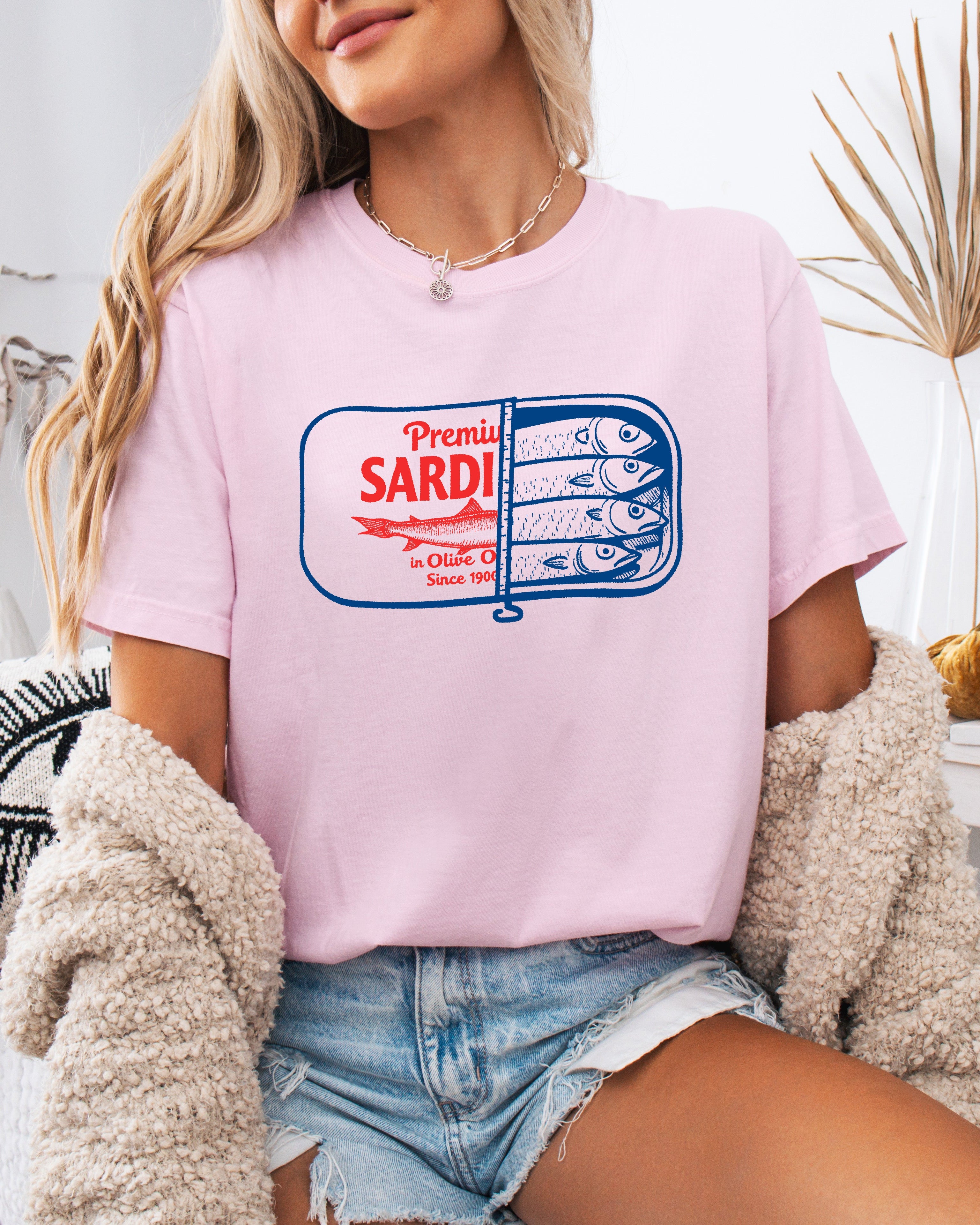 Sardines Salmon Fish Nature Camping Hiking Comfort Colors T Shirt (Can)