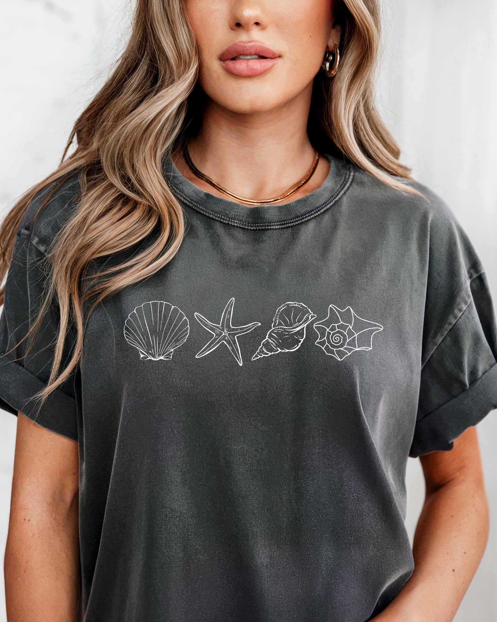 Seashell Starfish Beach Summer Vacation Nature Camping Hiking Comfort Colors T Shirt