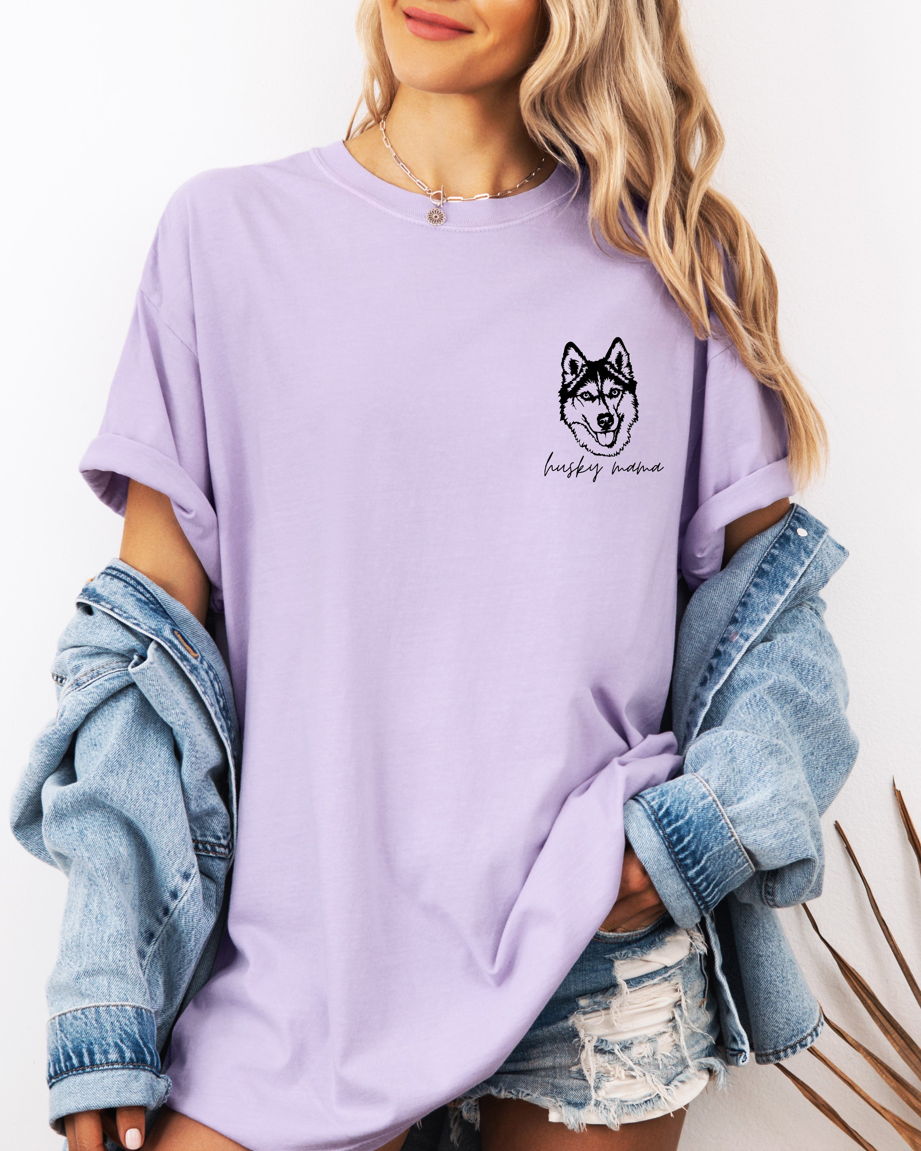 Siberian Husky Dog Mom Comfort Colors T Shirt (left chest)