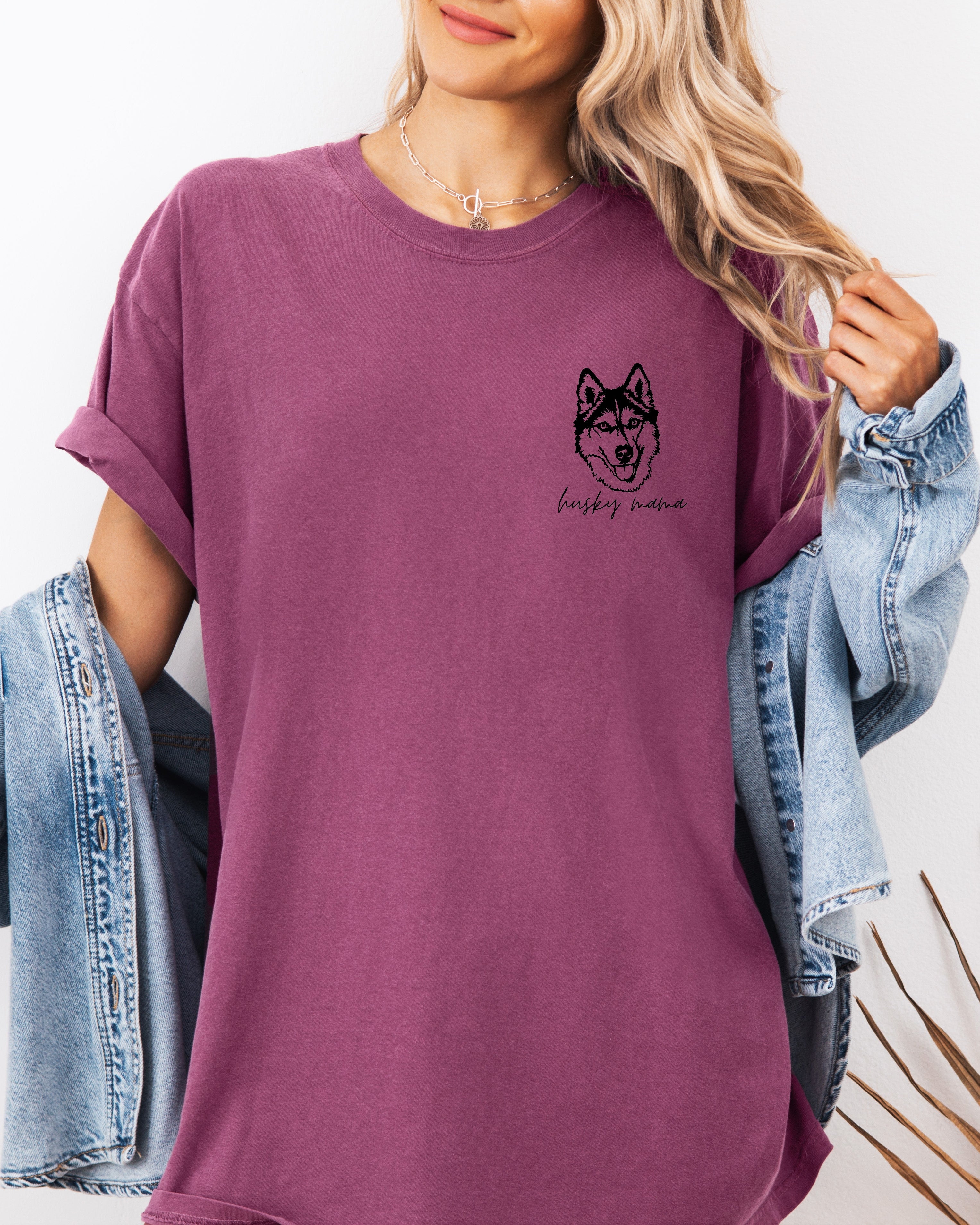 Siberian Husky Dog Mom Comfort Colors T Shirt (left chest)