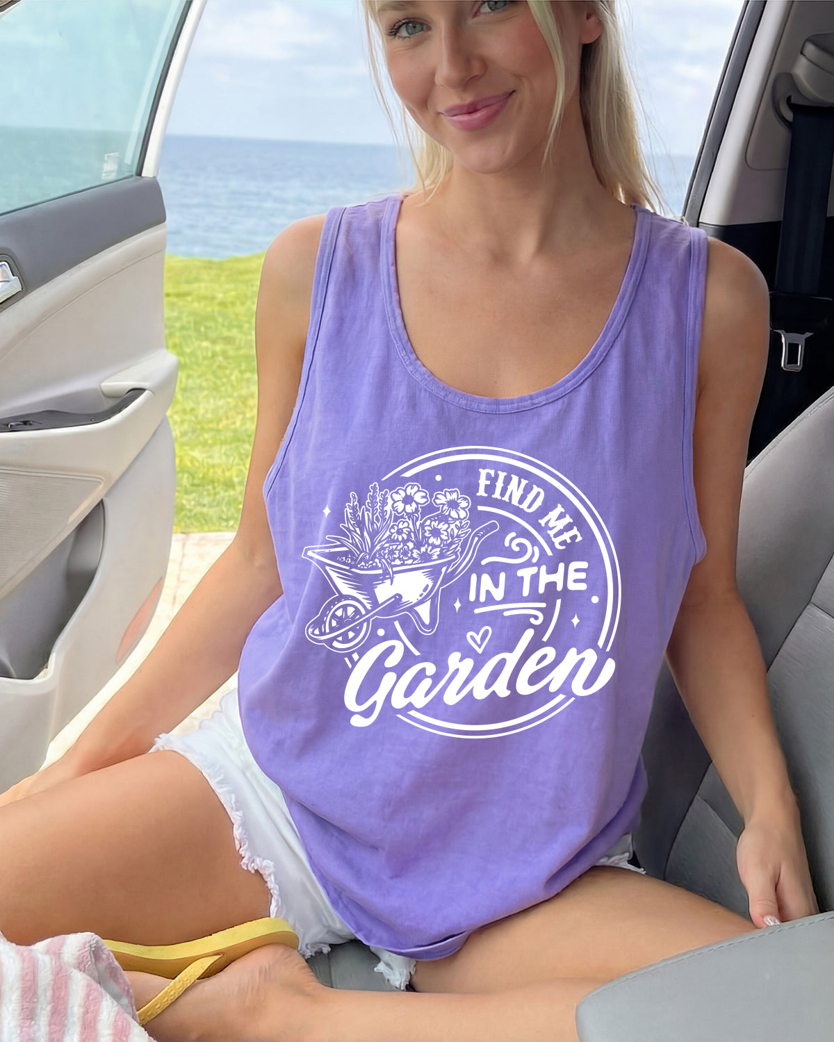 Find me in the Garden Comfort Colors Tank Top – Mountain Hiking Camping Vacation Nature Lake Beach Graphic (Copy)