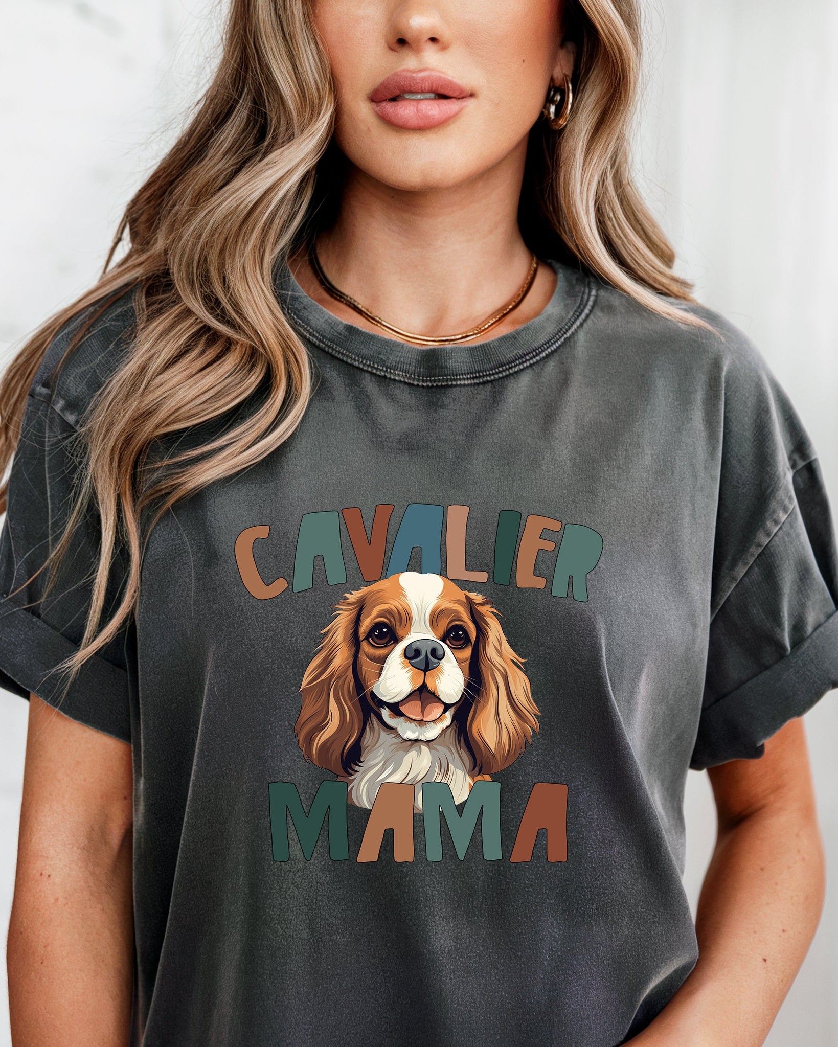 Cavalier King Charles Spaniel Dog Mom Comfort Fall Colors Garment Dyed T Shirt (Color)