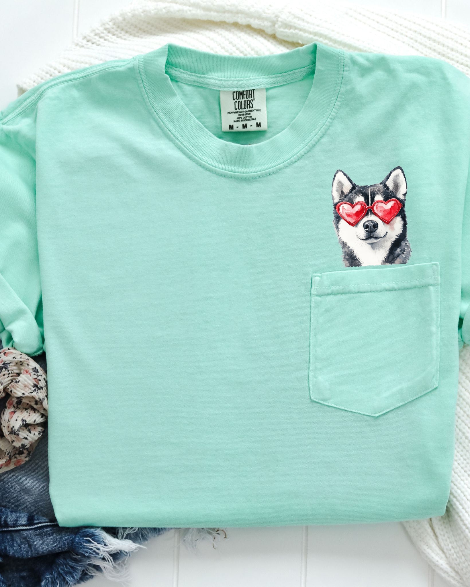 Husky Heart Glasses Dog Comfort Colors Pocket Unisex T Shirt