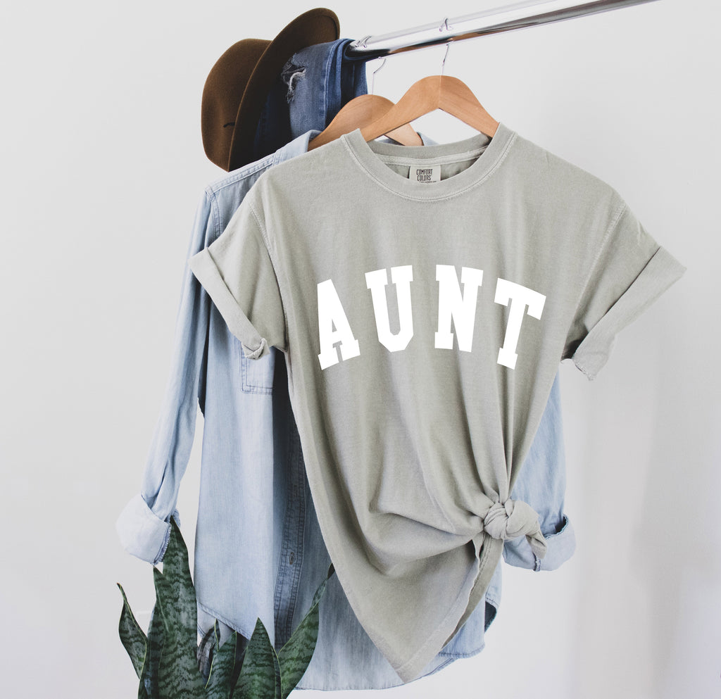 Aunt Comfort Colors T Shirt | Mother's day Gift, Pregnancy announcement (Extended)