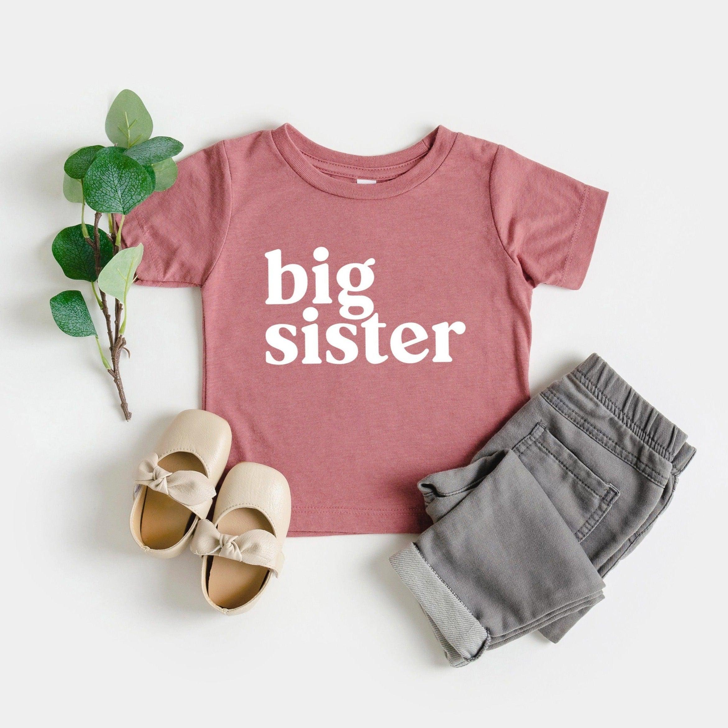 Big Sister Baby And Toddler Big Sis Pregnancy Announcement T Shirt (Serif)