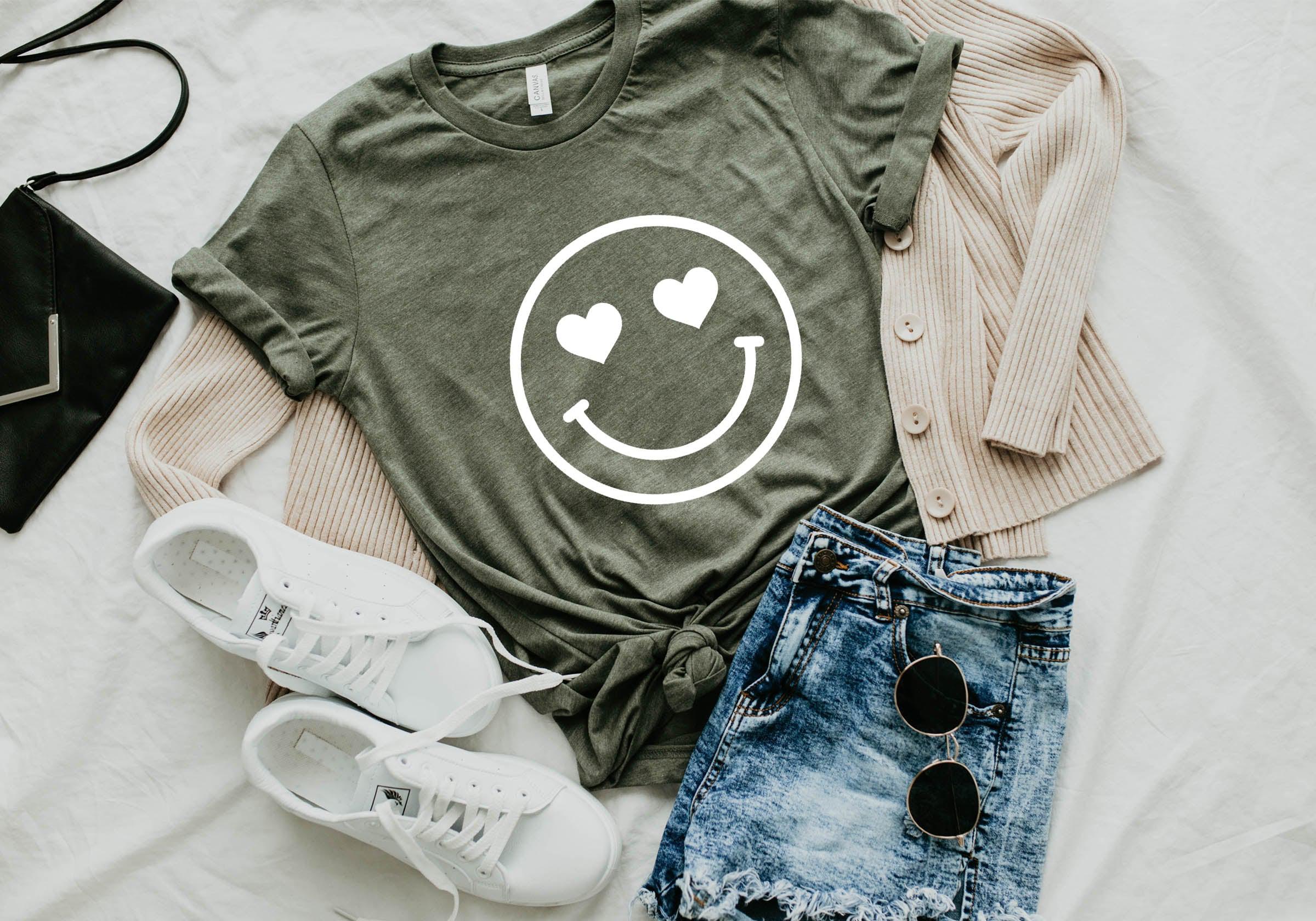 Heart Eyes Smiley Face Spring, Summer Tshirt | Matching shirts with a baby