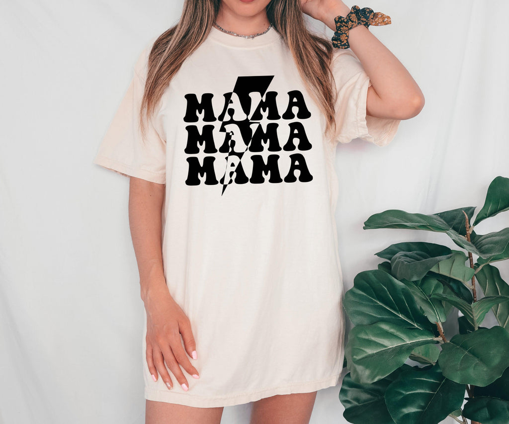 Mama Comfort Colors T Shirt (Lightning)