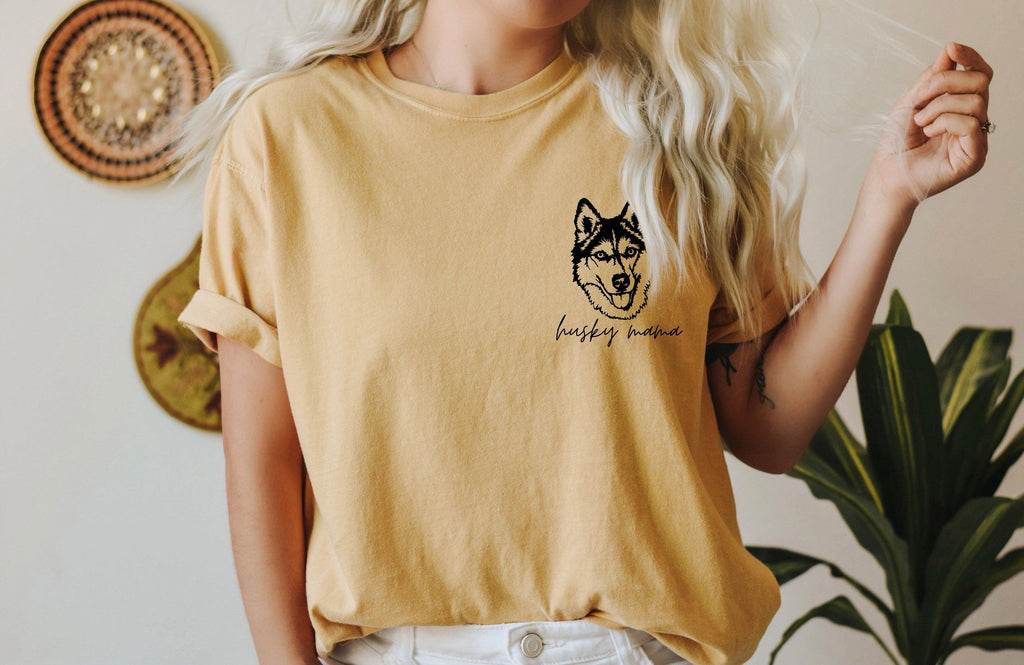 Siberian Husky Dog mom Comfort Colors T Shirt
